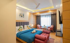 Hotel Super @mall Road Mussoorie 4* India